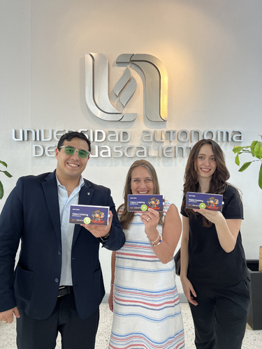 Eye Hero donates vision training kits to UAA for academic research in Mexico